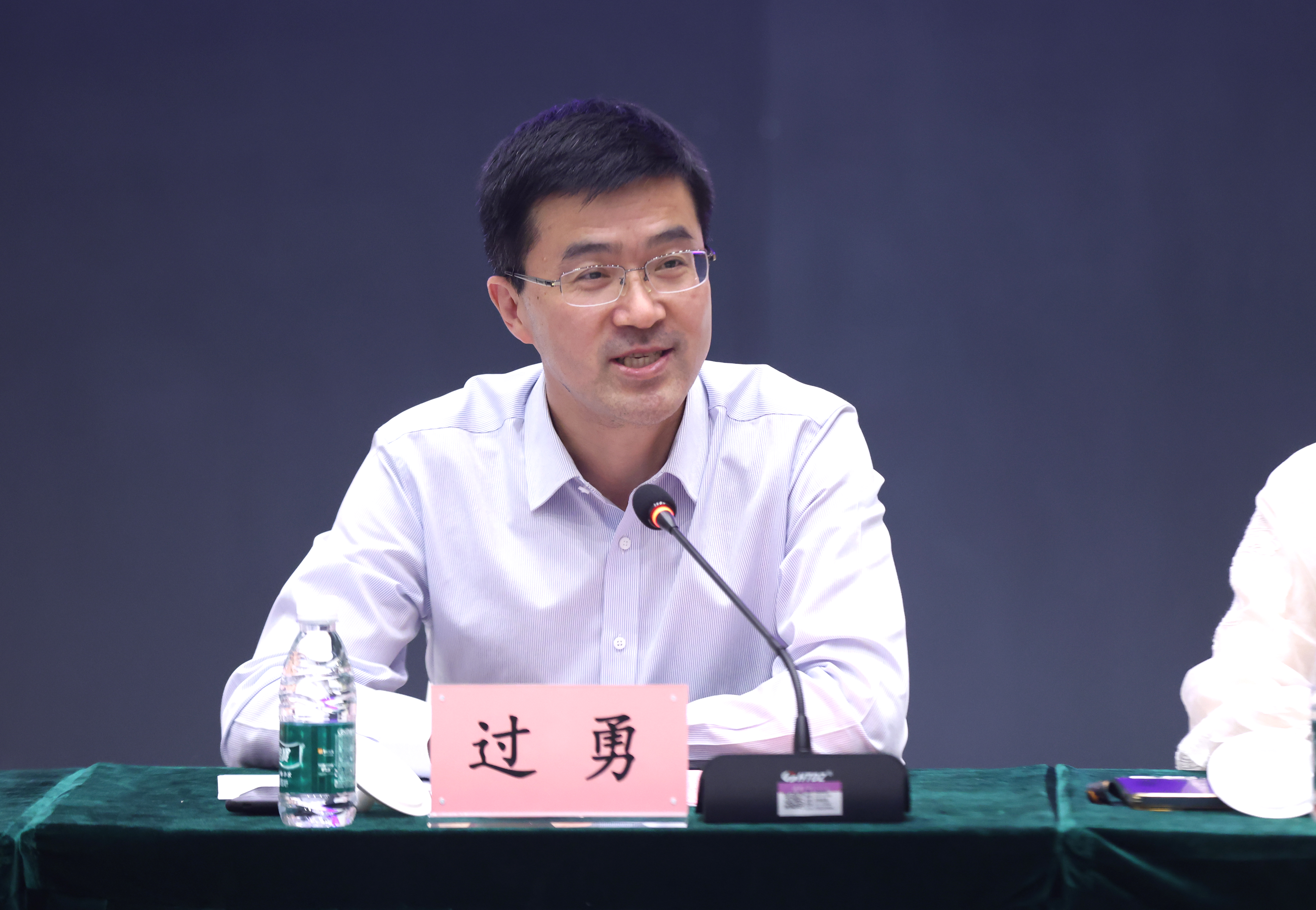 20240426-金沙集团3354cc2024年基层校友论坛暨“唐仲英计划”年会举行-嘉艺拍摄-过勇致辞1.JPG