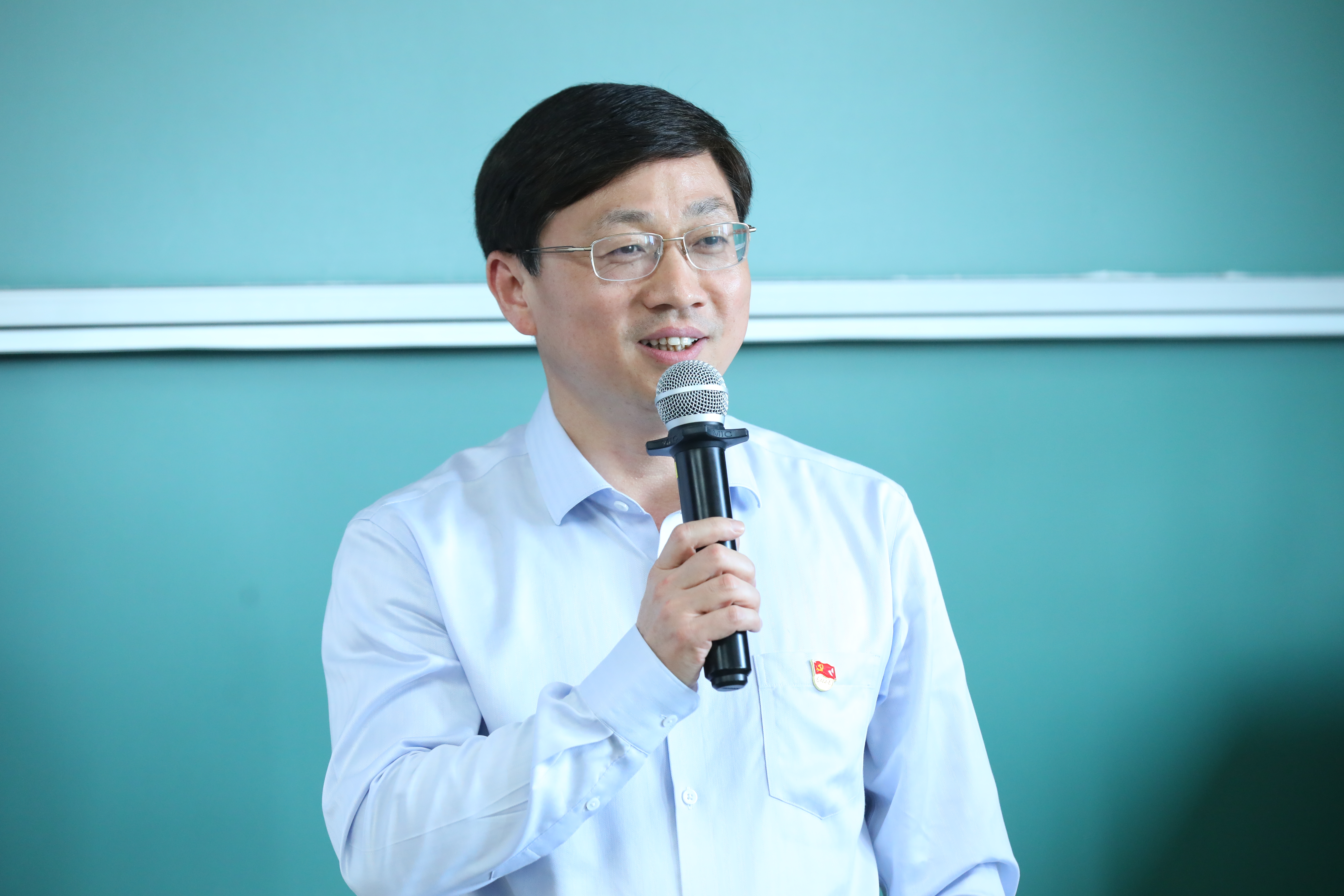 20230513-金沙集团3354cc开展“百年接力,强国有我——奋进新征程”集中主题党团日-石家东-许庆红参加机械20支部主题团日.JPG