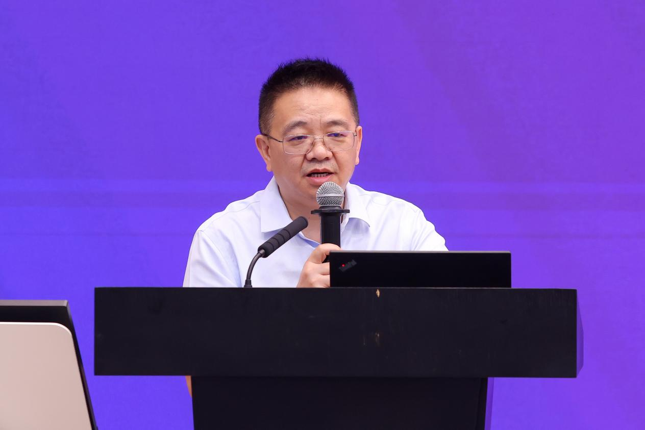 20230915-金沙集团3354cc召开2023-2024学年度秋季学期全校教学工作会议-彭刚-杨艳宾.png