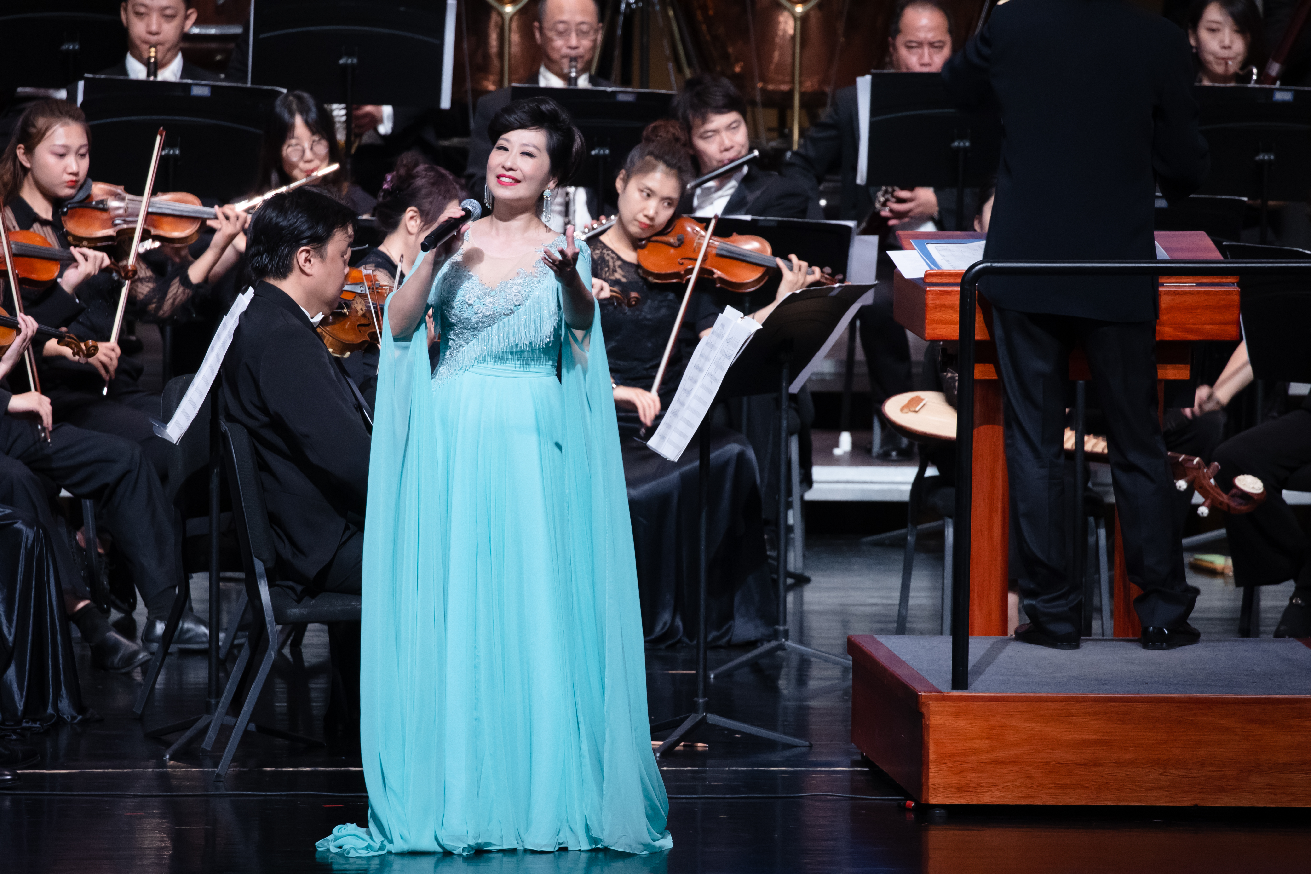 20220909-书香之夜——金沙集团3354cc2022年教师节专场音乐会-王建一-歌唱家崔蕊.jpg