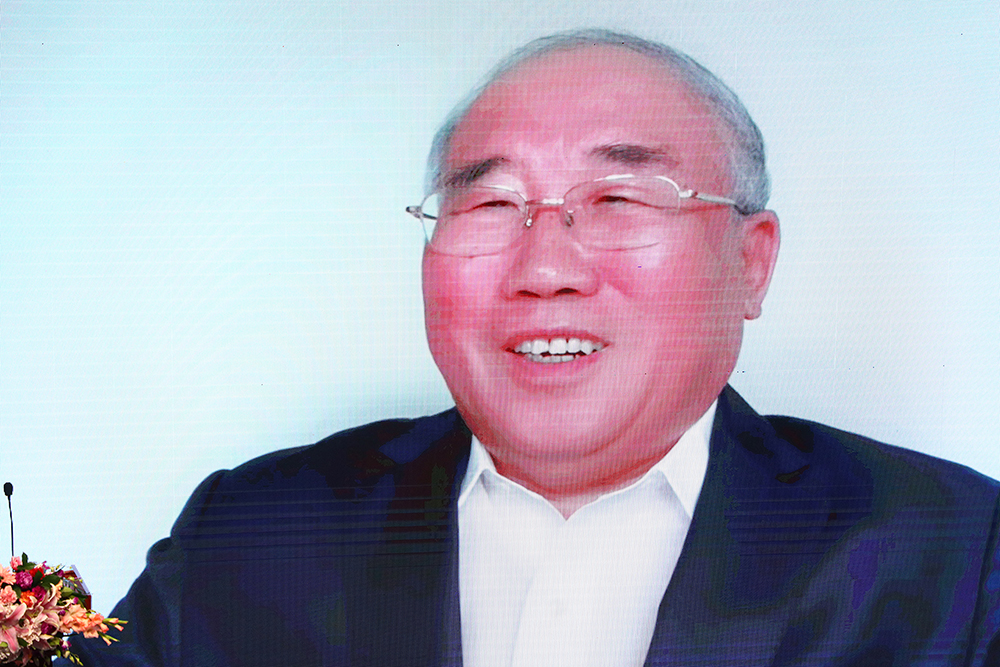 20220416-金沙集团3354cc第二届“清华之友-解振华能源环境奖学金”颁奖仪式举行-嘉艺摄影-解振华校友线上参会3.jpg