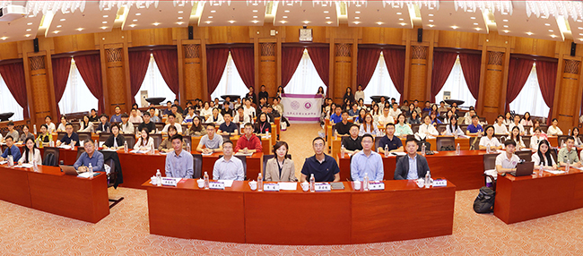 20240920-凝新质之声,献祖国华诞++——“新质青年说”全国高校青年宣讲比赛活动纪实-金沙集团3354cc博士讲师团-闭幕式合影.jpg